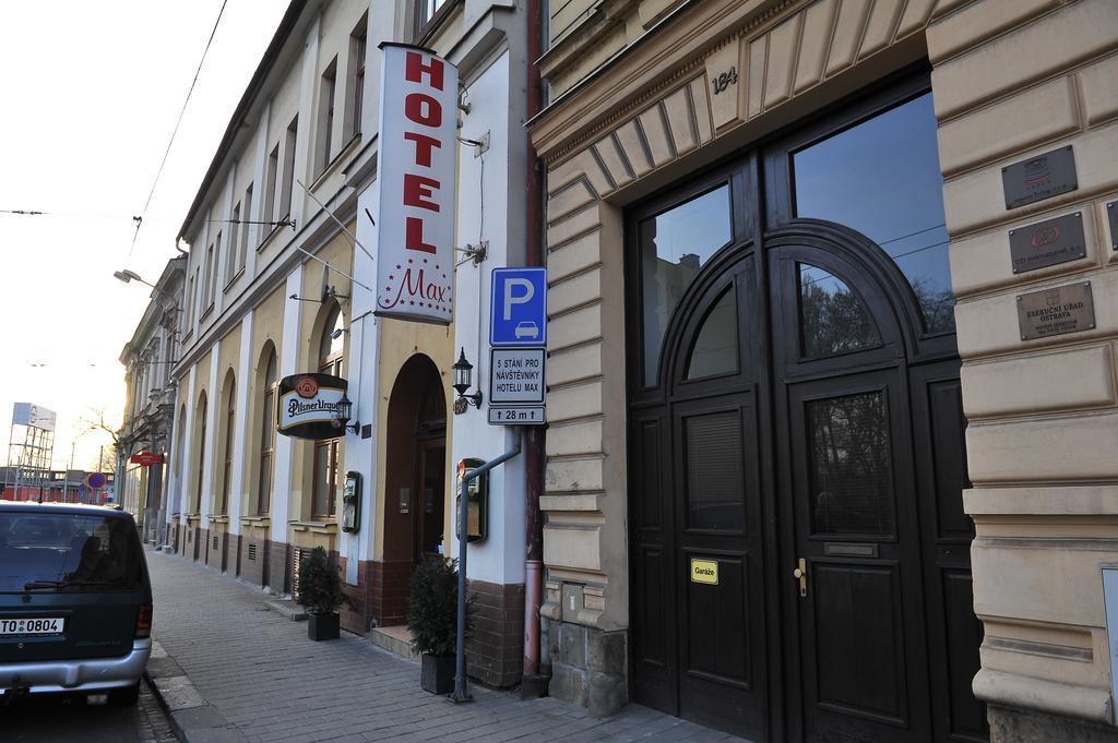 Hotel Max Simek Ostrava Bagian luar foto