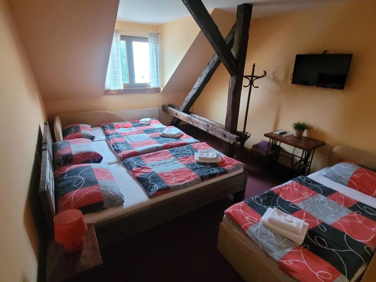 Hotel Max Simek Ostrava Bagian luar foto